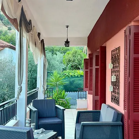 Edem House - Greece בית נופש
